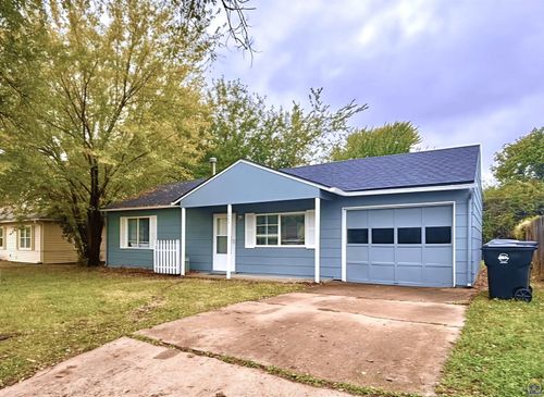 3387 Sw Clare Ave, Topeka, KS, 66611-2324 | Card Image