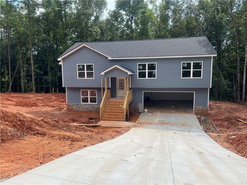 270 Stonington Dr, Mount Airy, GA, 30563-1875 | Card Image