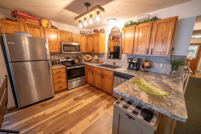 22 - 1360 Halberstadt Rd, Condo with 2 bedrooms, 2 bathrooms and null parking in Saint Germain WI | Image 5