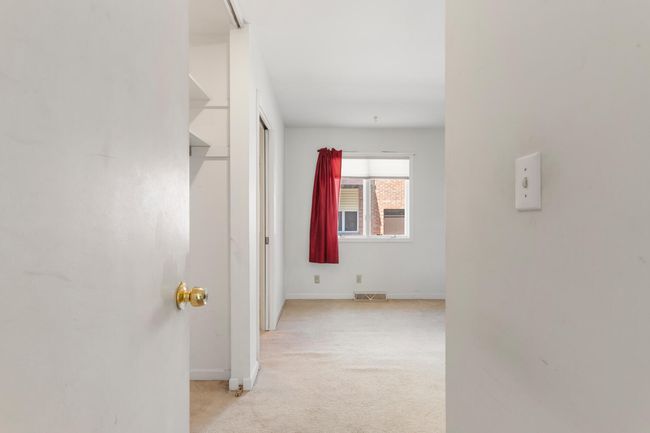0 - 4 Fields E, Condo with 2 bedrooms, 2 bathrooms and 2 parking in Champaign IL | Image 13