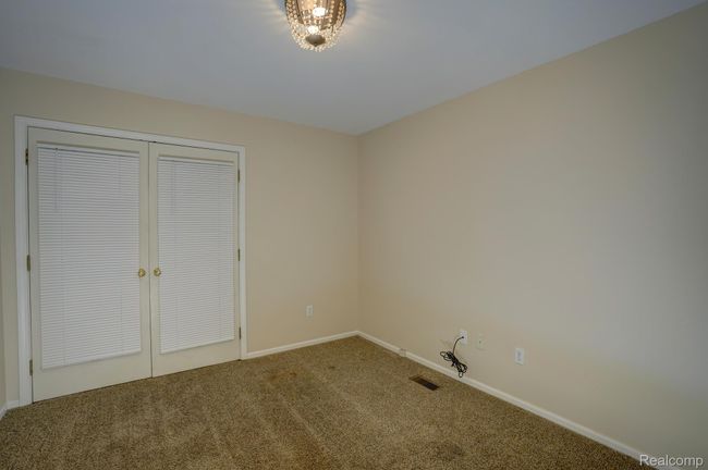 6407 Beecher Rd, Condo with 2 bedrooms, 3 bathrooms and null parking in Flint MI | Image 15