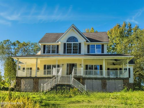 111 Apache Rd, Harrellsville, NC, 27942-9732 | Card Image