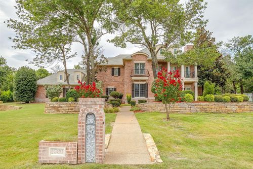 1580 Hunterglenn Dr, Aledo, TX, 76008-2891 | Card Image