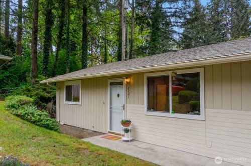 8221-8221 Sw Paine, Lakewood, WA, 98499 | Card Image
