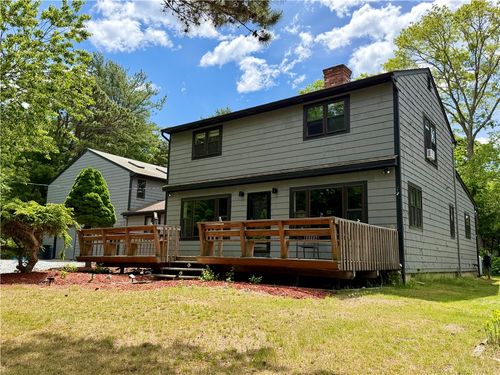 5 Buoy St, Jamestown, RI, 02835-2414 | Card Image