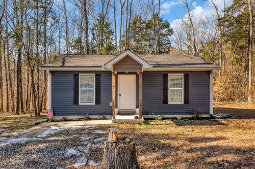 1055 William Glen Rd, Ashland City, TN, 37015-2319 | Card Image