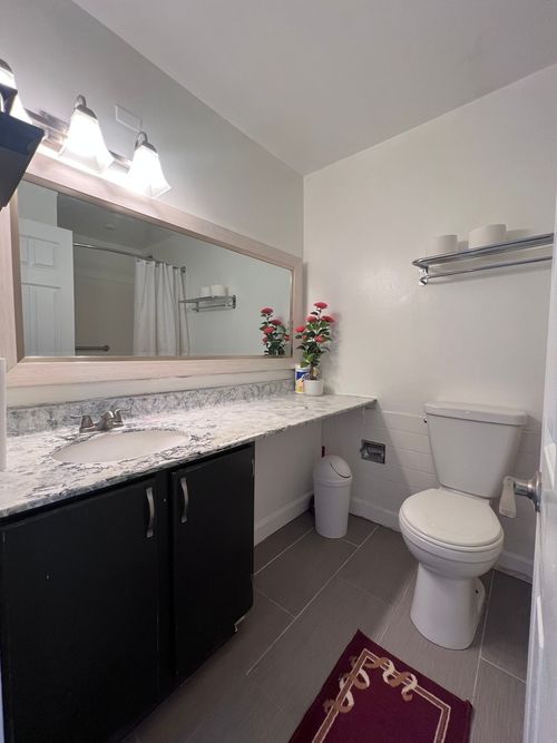 apt-7h-8809 W Golf Rd, Niles, IL, 60714-5729 | Card Image