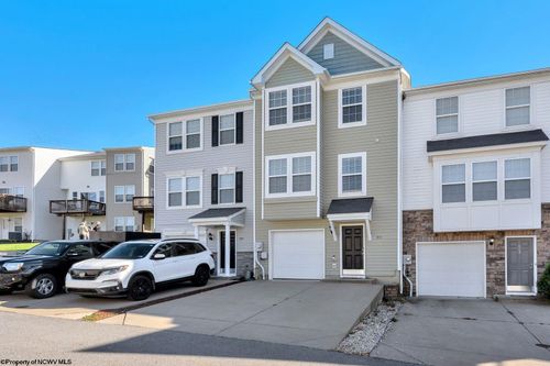 211 Summerfield Dr, Morgantown, WV, 26508-0800 | Card Image