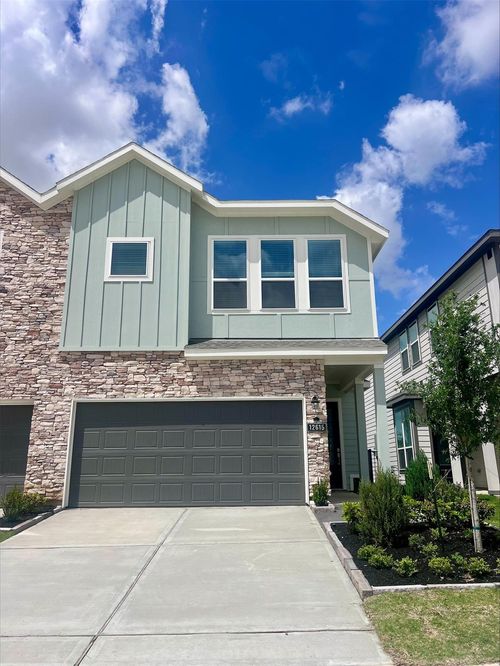 12615 Blue Castle Ln, Houston, TX, 77015 | Card Image