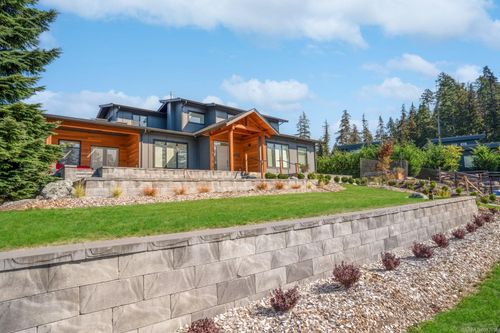 7337 Lakefront Pl, Lake Cowichan, BC, V0R2G1 | Card Image