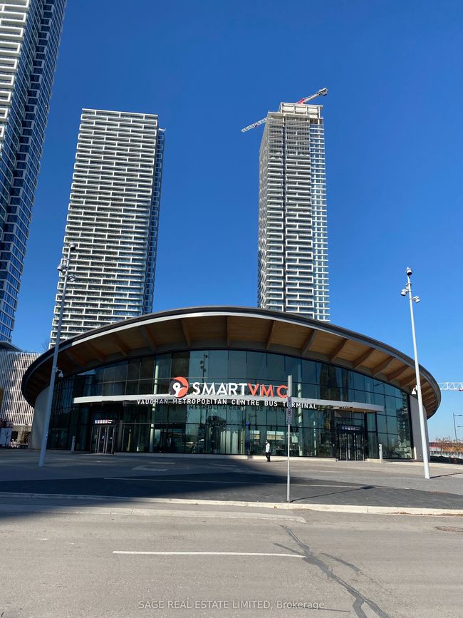 3210 - 5 Buttermill Ave, Condo with 2 bedrooms, 2 bathrooms and null parking in Vaughan ON | Image 25