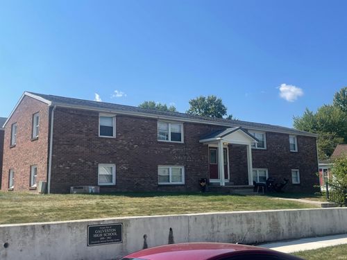 22-127 W Jackson Unit 22 Street, Galveston, IN, 46932 | Card Image