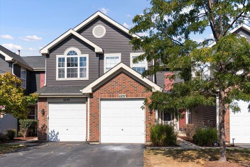 2257 Lake Ridge Dr, Glendale Heights, IL, 60139-1646 | Card Image