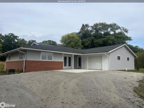 182 Warbler Avenue, Ackley, IA, 50601 | Card Image