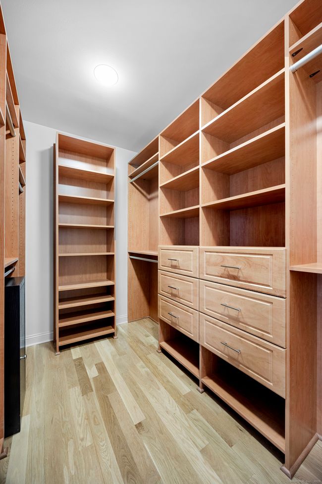 UNIT-1403 - 100 Parrott Dr, Condo with 2 bedrooms, 2 bathrooms and 3 parking in Shelton CT | Image 16