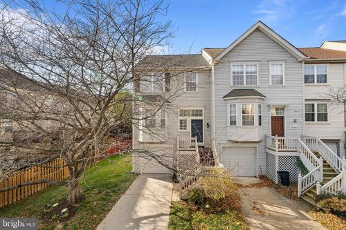 115 Frazer Dr, PURCELLVILLE, VA, 20132-5806 | Card Image