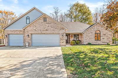 This 1 1/2-story ranch home is located in Plainfield - Mill Creek Schools 3017 sq/ft 3 bedrooms, 3 bathrooms .80 acres - HVAC new in 2023, fully remodeled bathrooms on the main floor. | Image 1