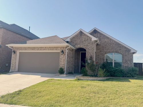 4716 Bluffview Dr, Haltom City, TX, 76137-2695 | Card Image