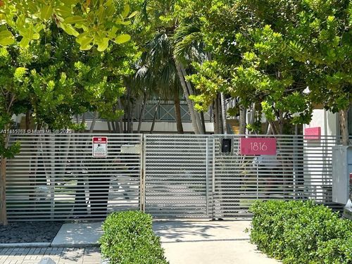 27-1816 Meridian Ave, Miami Beach, FL, 33139-1816 | Card Image