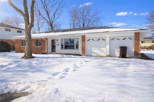 3668 Castano Dr, Dayton, OH, 45416-1106 | Card Image