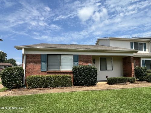 341 Lakebend Dr, Brandon, MS, 39042-2223 | Card Image