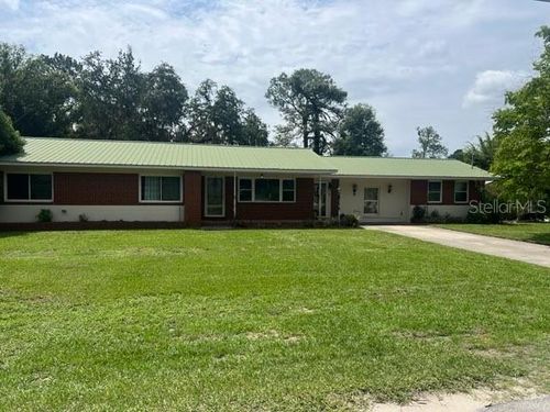 5810 Se Babb Rd, BELLEVIEW, FL, 34420-4106 | Card Image