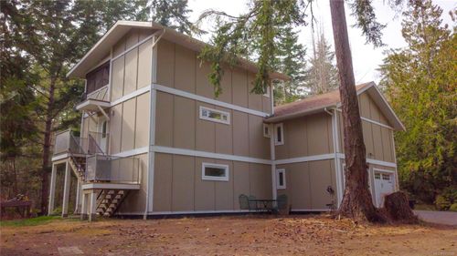 9891 Spalding Rd, Pender Island, BC, V0N2M3 | Card Image