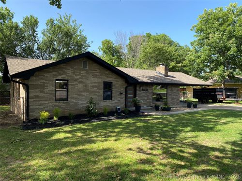 2600 Woodland Dr, Ada, OK, 74820-4642 | Card Image