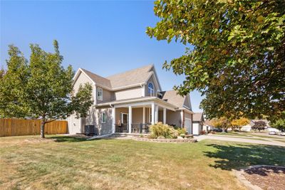 6500 Nw 99th Street, Home with 3 bedrooms, 2 bathrooms and null parking in Johnston IA | Image 2