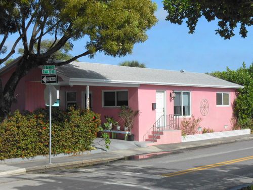 332 S F St, Lake Worth Beach, FL, 33460-4017 | Card Image