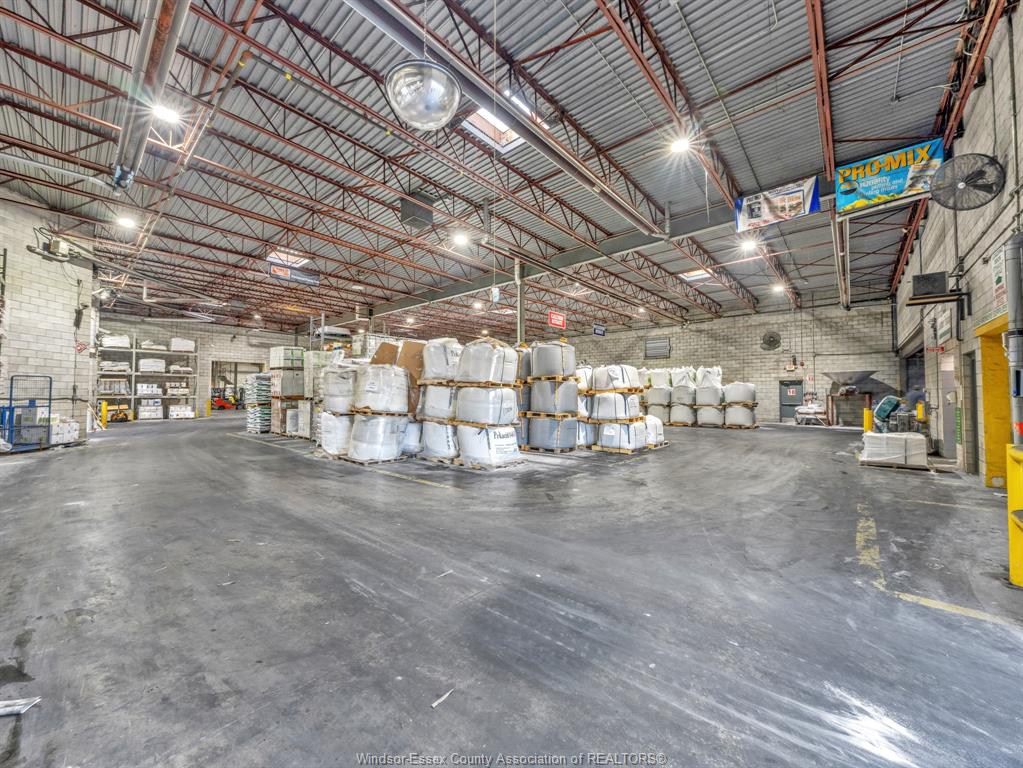 Commercial Sale in Leamington