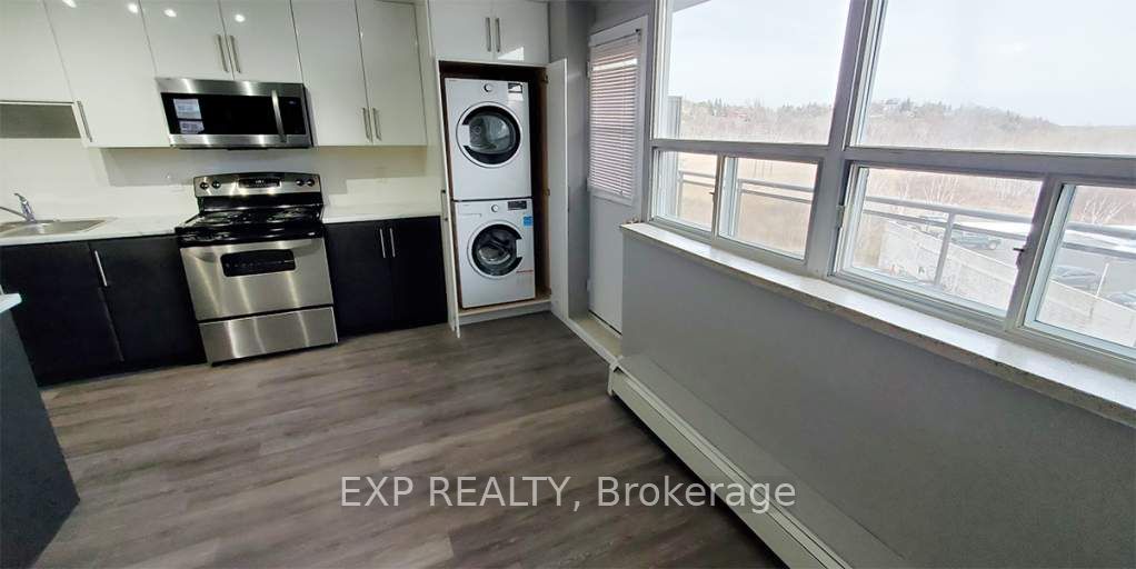Residential Lease in Sudbury Remote Area 4