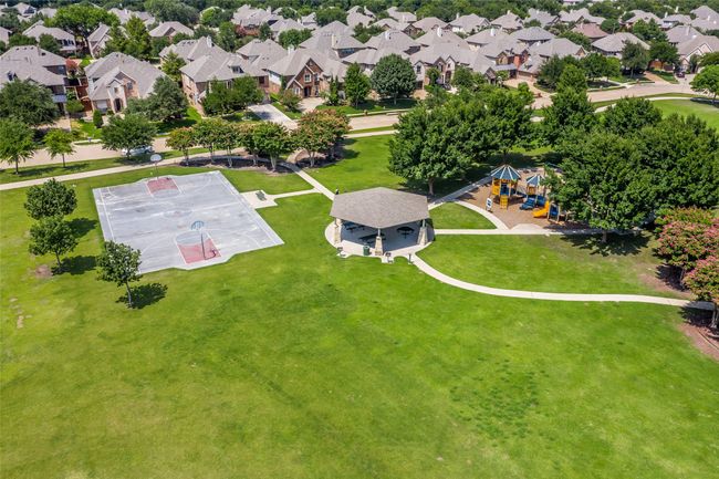 Aerial perspective of suburban area | Image 35