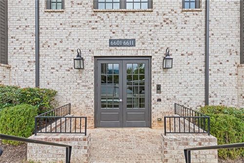 6609 Sterling Dr, Atlanta, GA, 30328-4240 | Card Image
