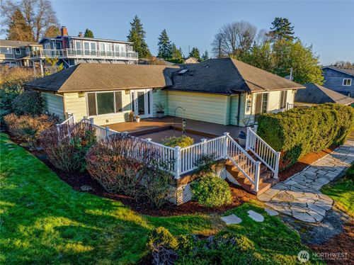 805 S 223rd St, Des Moines, WA, 98198-6902 | Card Image