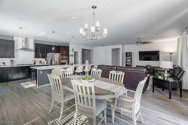 5595 Moore Cove Ave, House other with 3 bedrooms, 3 bathrooms and null parking in Las Vegas NV | Image 11