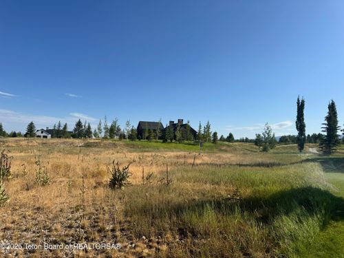 910 Dusty Maiden Ct, Driggs, ID, 83422 | Card Image