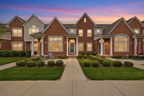 85-45766 Aragon Ln, Canton, MI, 48187-6639 | Card Image