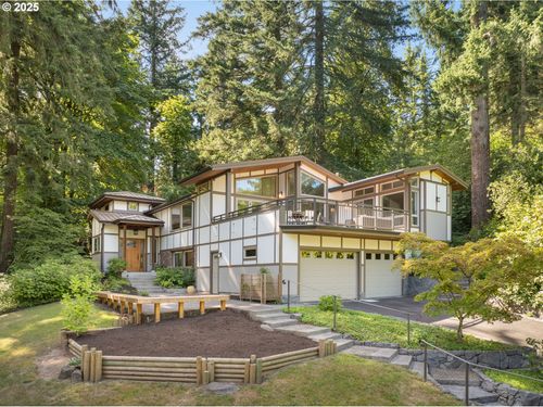 1325 Sw Upland Dr, Portland, OR, 97221-2646 | Card Image