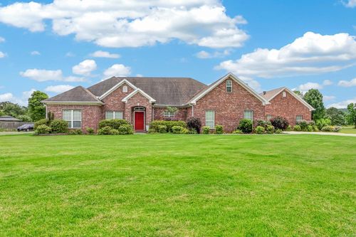 11 Greystone Boulevard, Cabot, AR, 72023 | Card Image