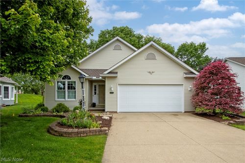 4331 Deer Creek Dr, Wooster, OH, 44691-7421 | Card Image