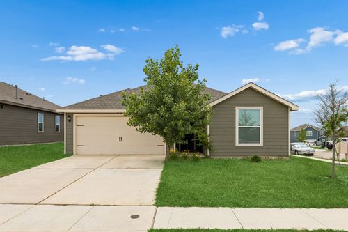 13713 Beaverhead St, Ponder, TX, 76259-1070 | Card Image