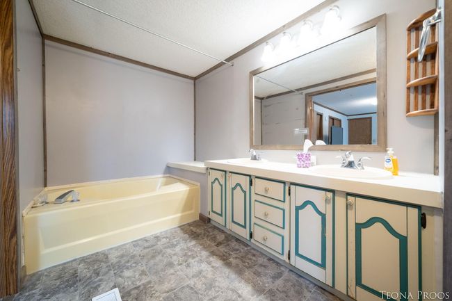 23-web-or-mls-10553-lincoln-lake-rd-ne | Image 10