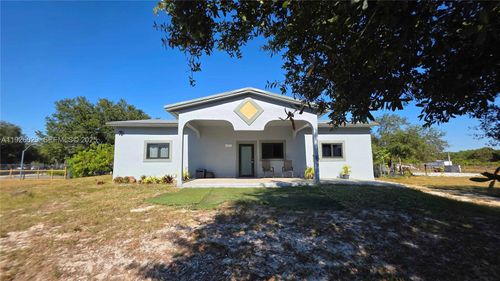 527 Perimeter Rd, Clewiston, FL, 33440-8656 | Card Image