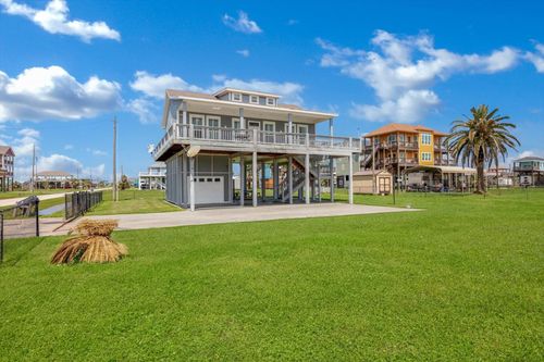 872 Oneal, Crystal Beach, TX, 77650 | Card Image