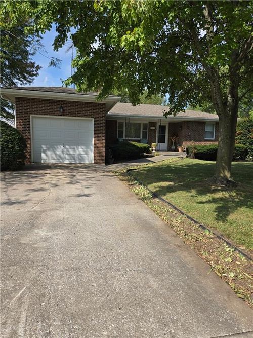 1014 S Maple St, Concordia, MO, 64020-9343 | Card Image