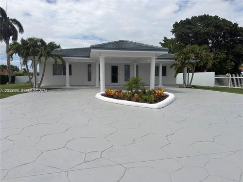 0-13895 Sw 22nd St, Miami, FL, 33175-6341 | Card Image
