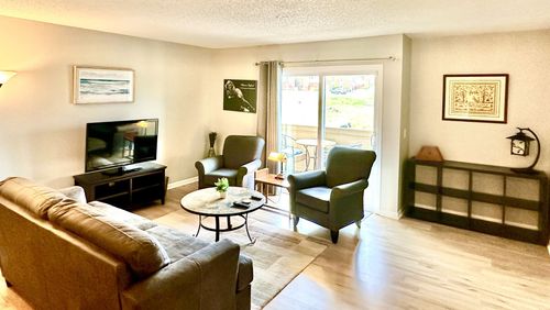 20-515 Basswood Ave, Nashville, TN, 37209-1687 | Card Image