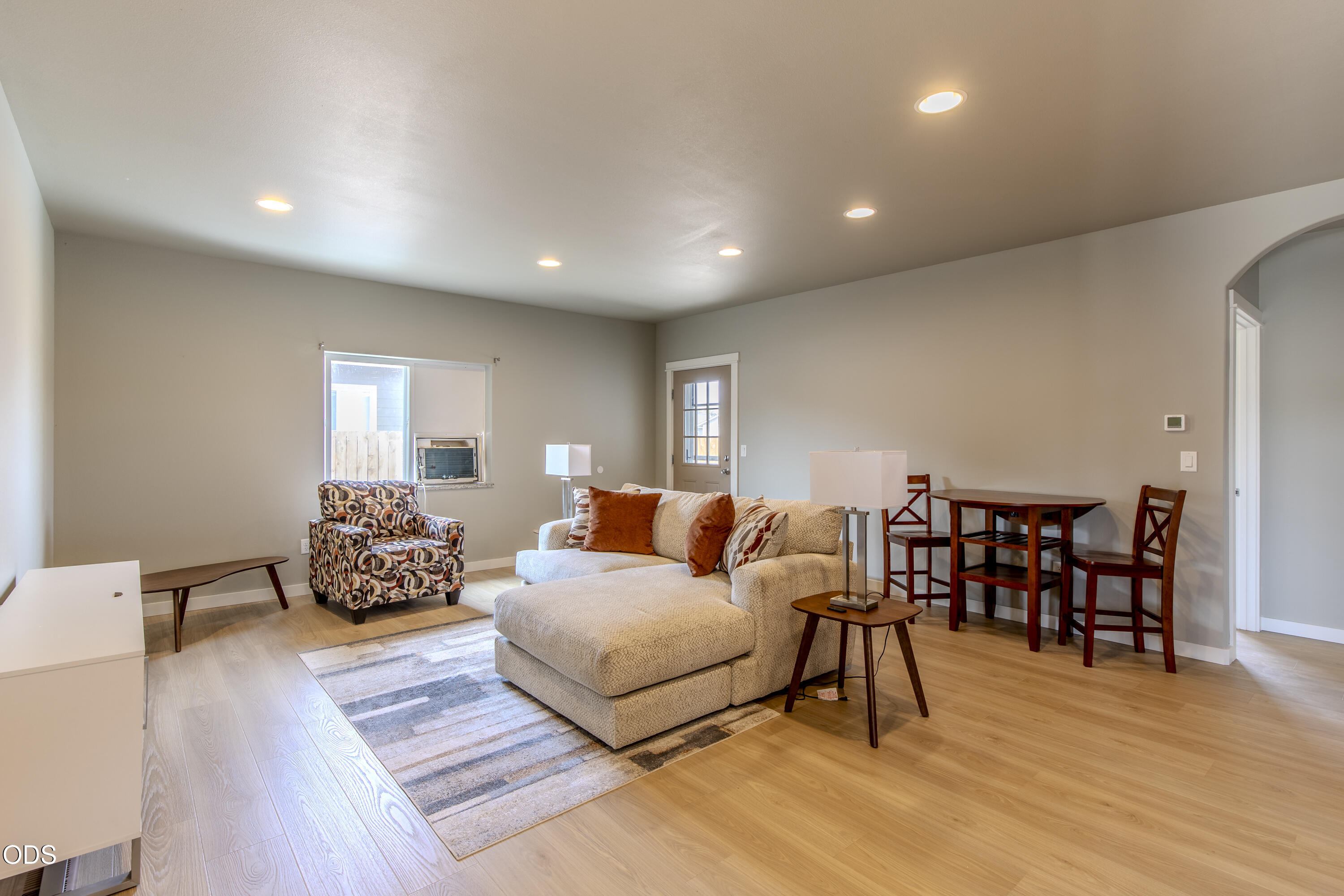 Residential in Metolius 5