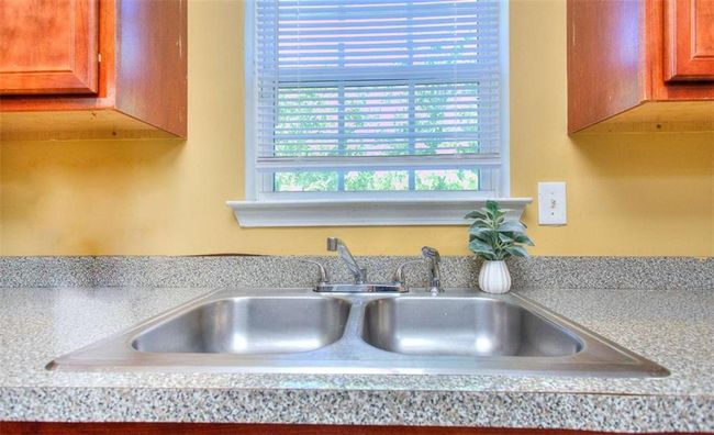 2326 Nicole Dr, Townhouse with 3 bedrooms, 3 bathrooms and null parking in Hampton GA | Image 18